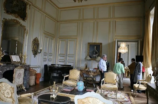 Epstein'in Ölüm Gecesi ‘Turuncu’ Sır! Hücreye Giden Gizemli Kişi Kim? Dünya Bu Çelişkiyi Konuşuyor